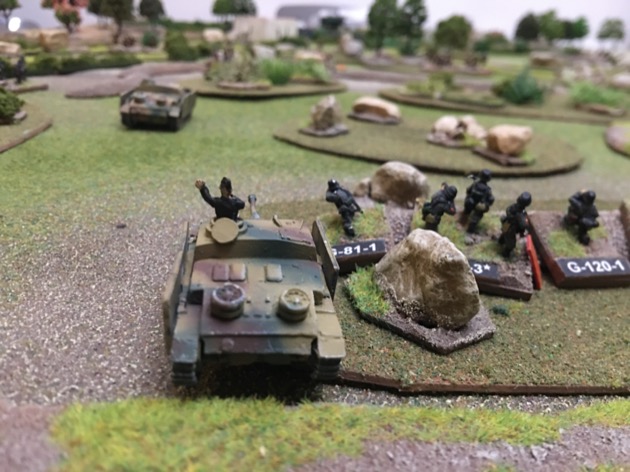 DungFarm-1868 StuGs dominate the flank